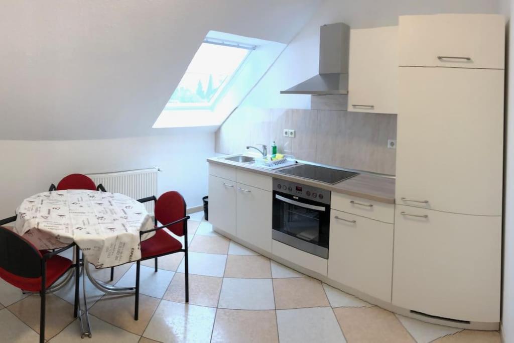 Apartmenthaus Am Bahnhof Детмольд Экстерьер фото