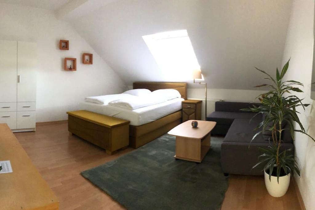 Apartmenthaus Am Bahnhof Детмольд Экстерьер фото