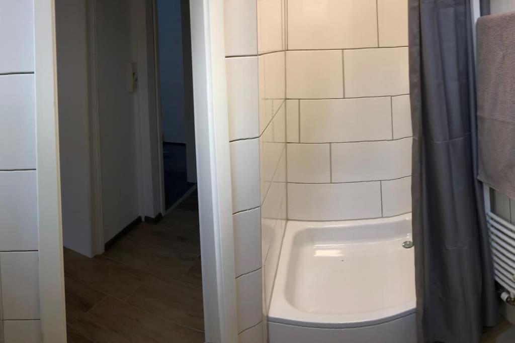 Apartmenthaus Am Bahnhof Детмольд Экстерьер фото