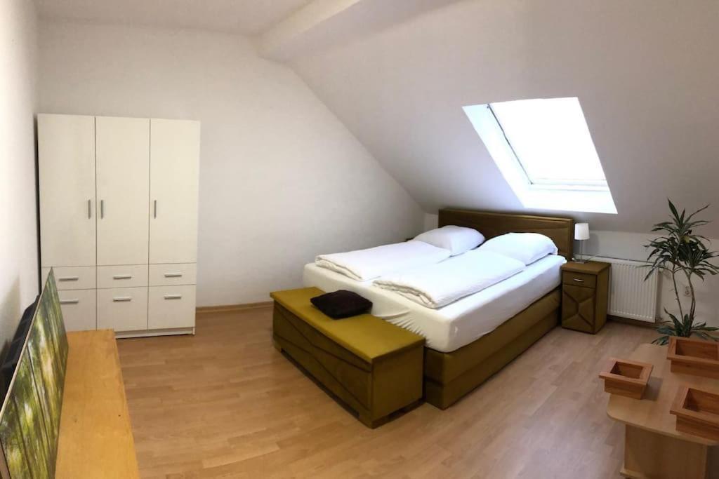 Apartmenthaus Am Bahnhof Детмольд Экстерьер фото