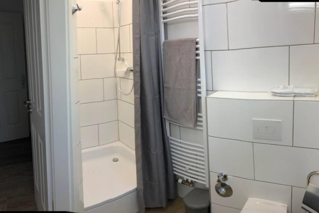 Apartmenthaus Am Bahnhof Детмольд Экстерьер фото