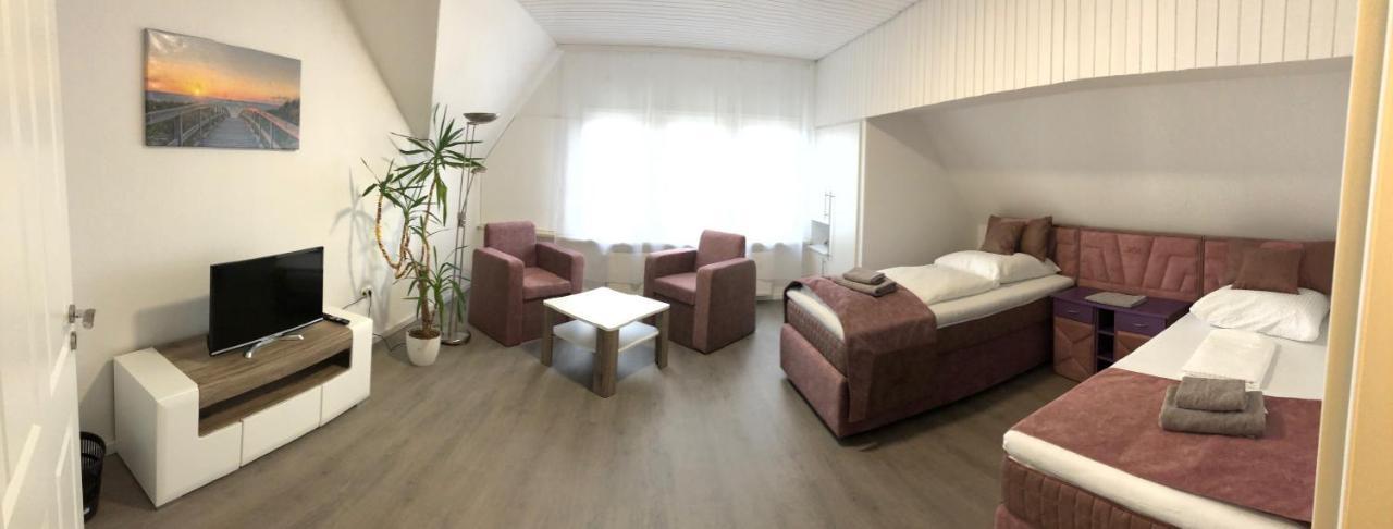 Apartmenthaus Am Bahnhof Детмольд Экстерьер фото