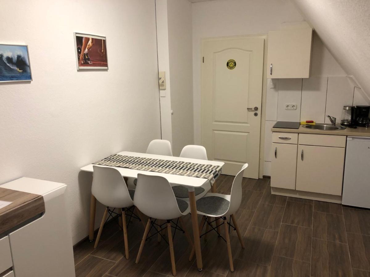 Apartmenthaus Am Bahnhof Детмольд Экстерьер фото