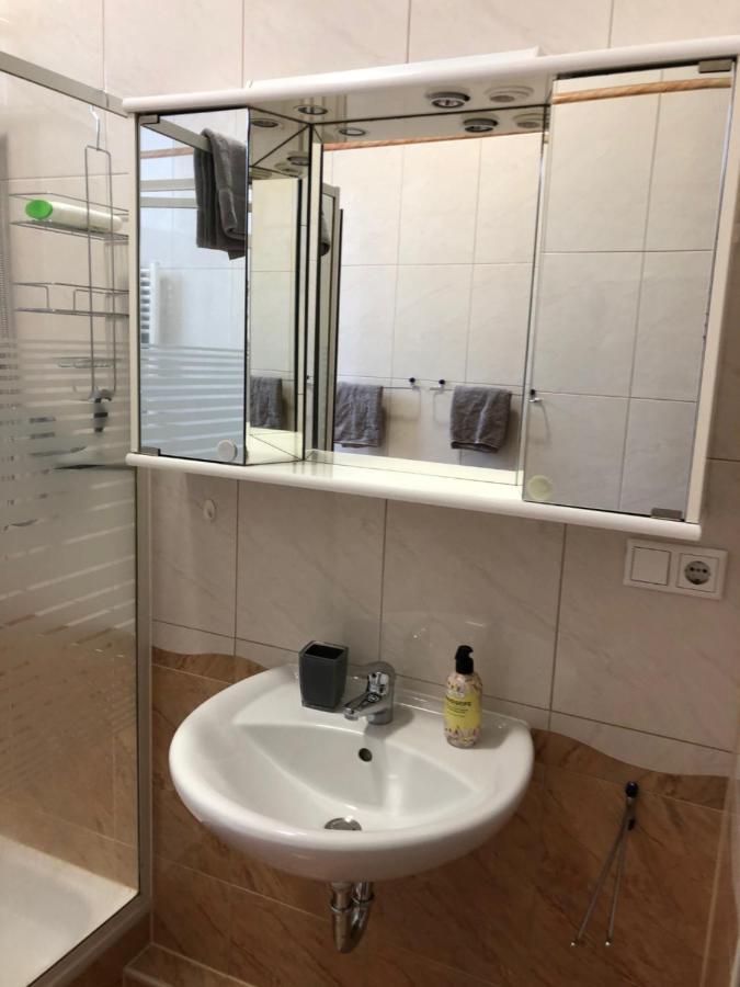 Apartmenthaus Am Bahnhof Детмольд Экстерьер фото